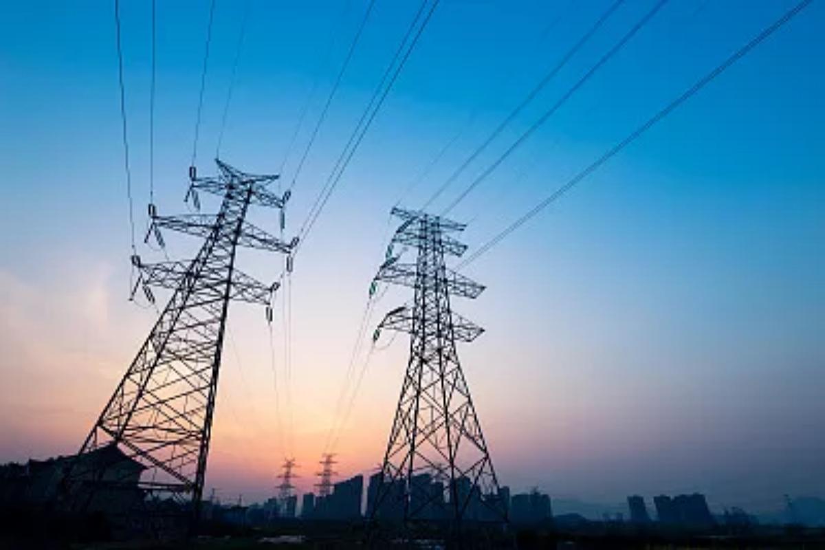 Kratka analiza protikorozijske sheme jeklene konstrukcije elektrarne na obalnem območju